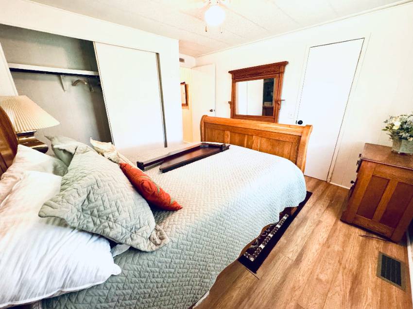 112 Sargasso Lane a Winter Haven, FL Mobile or Manufactured Home for Sale